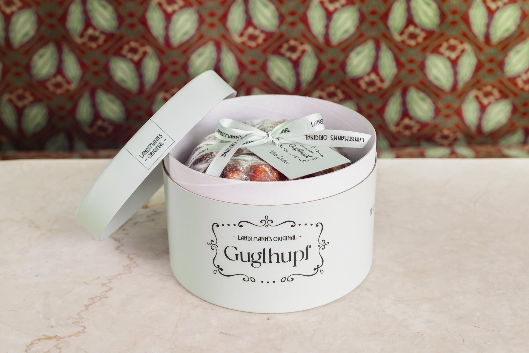 The Landtmann's Original Guglhupf – The perfect gift for your employee ... The Landtmann's Original Guglhupf – The perfect gift for your employee ...