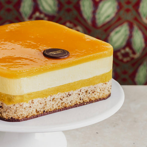 Mango cake, vegan